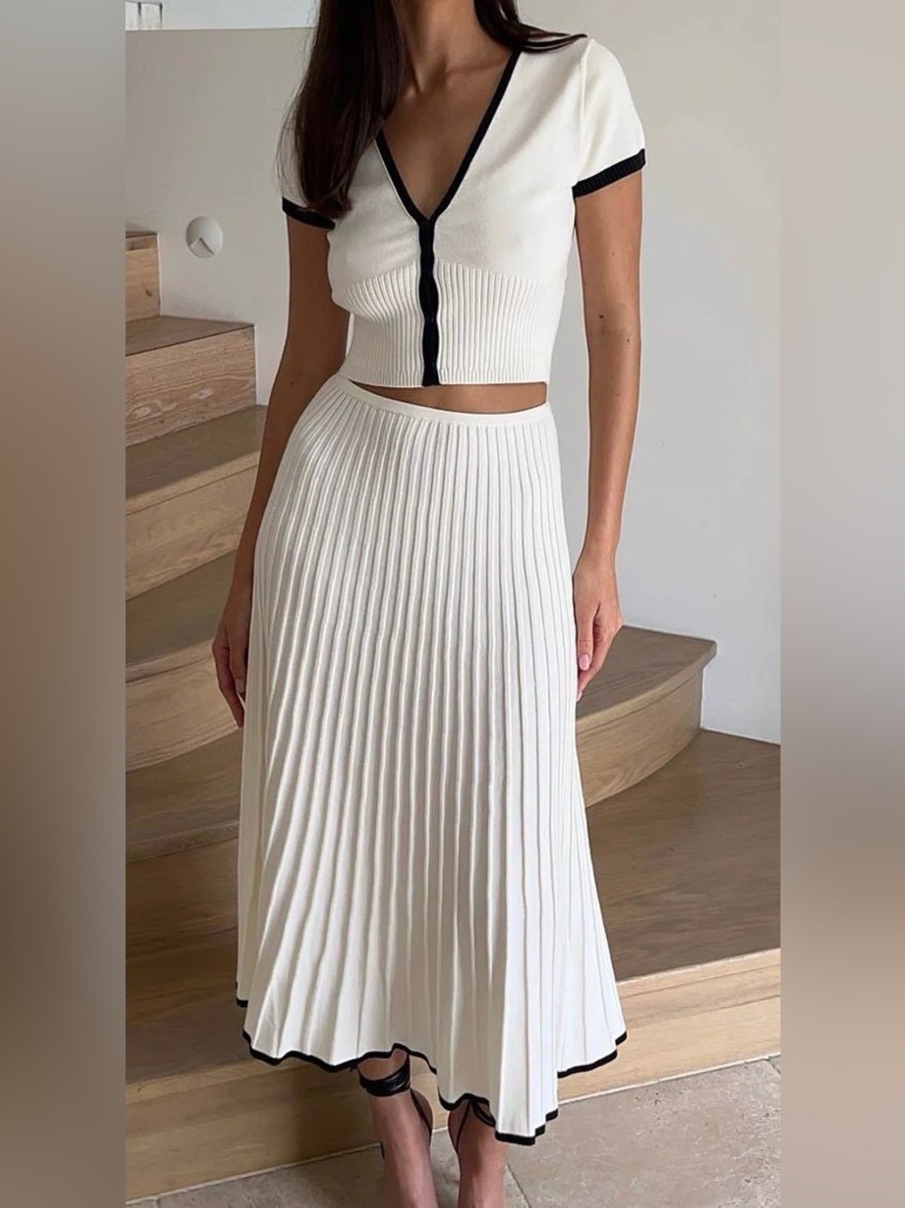 Commense Black and White Two-Tone Sweater Skirt and Sweater Top Set - Picture 2 of 6